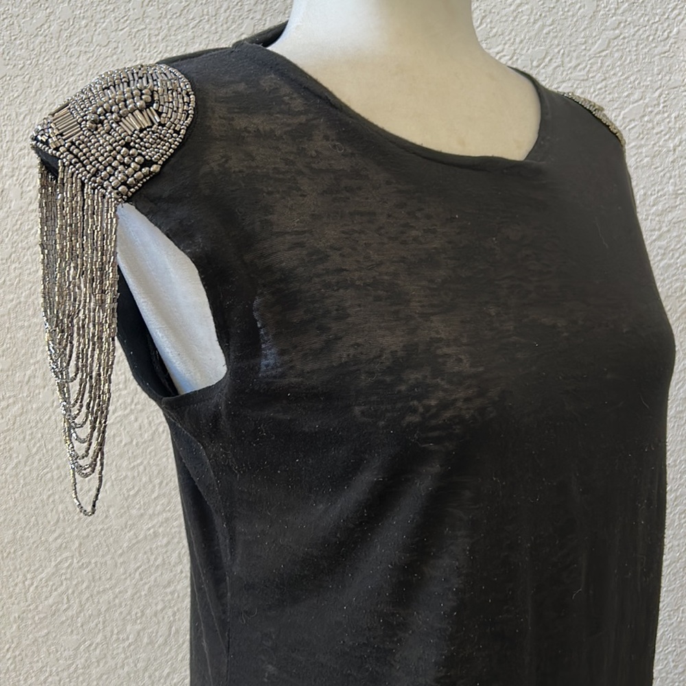 Lindsay Lohan shirt MED 6126 Tank top Metal Beaded Shoulders Black EUC